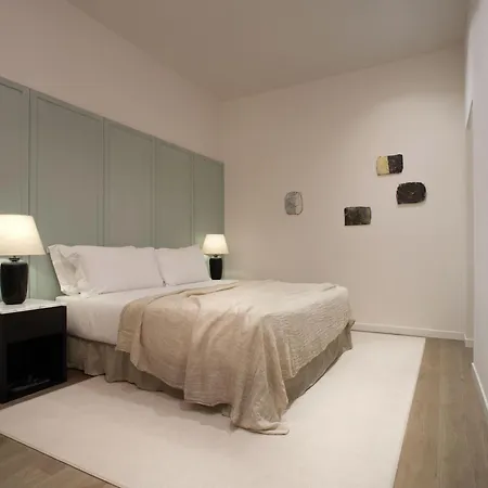 Parisii Bocca Di Leone 88 住宿加早餐酒店 4*