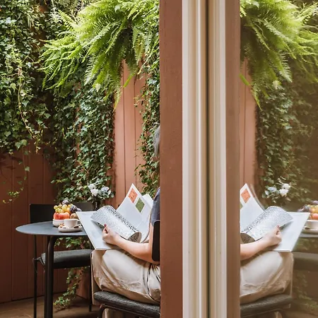 Parisii Bocca Di Leone 88 罗马