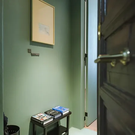 Oda ve Kahvaltı Parisii Bocca Di Leone 88 Roma